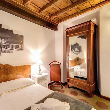 Hi Navona Apartman